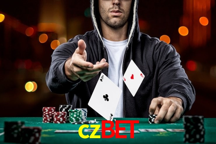 Comparação APP mobile vs versão web da czbet